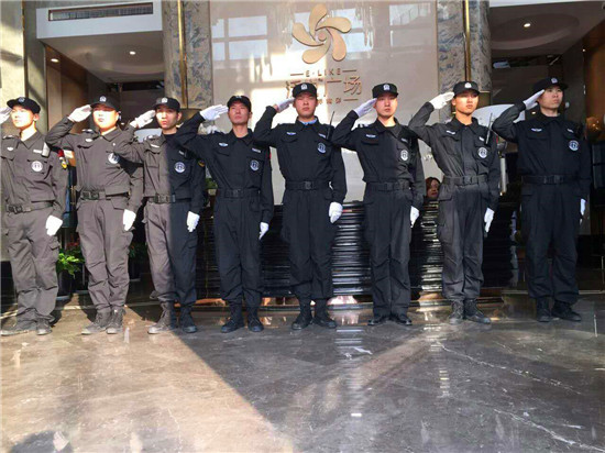 �T���L��